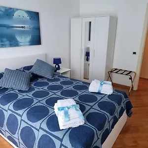  Appartement Casa Dante Center